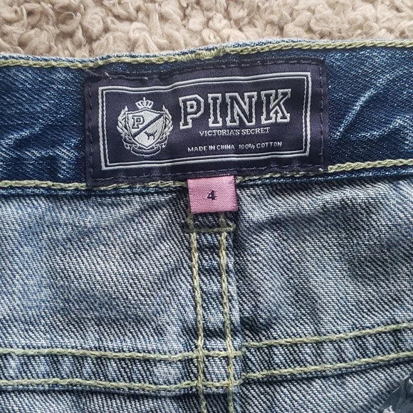 Victoria Secret Pink shorts - Picture 2 of 4